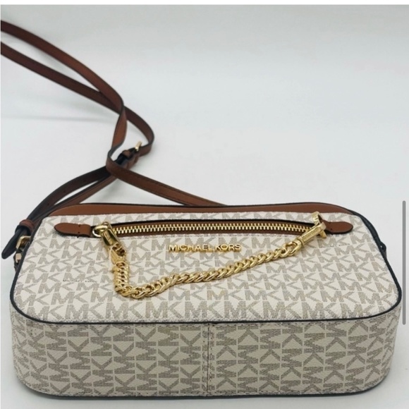MICHAEL KORS LARGE EW ZIP CHAIN CROSSBODY BAG VANILLA - Picture 5 of 8